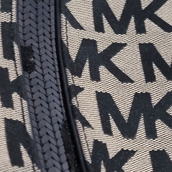 Michael Kors Purse All Over Logo Sequins  & Leather Straps Gold Accent Grommets - Picture 9 of 10
